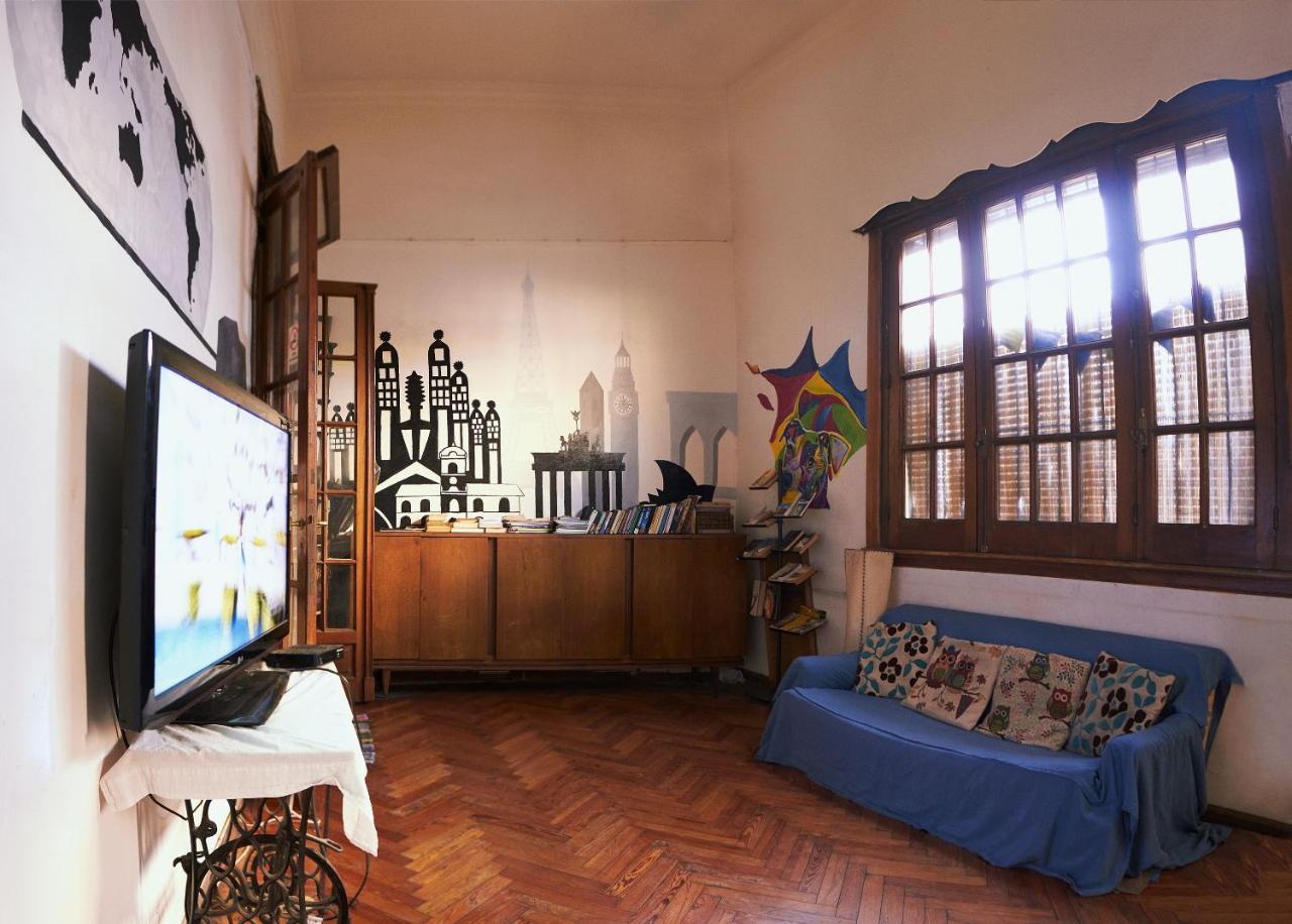 VI Luz Y Entre Hostel Buenos Aires Bagian luar foto